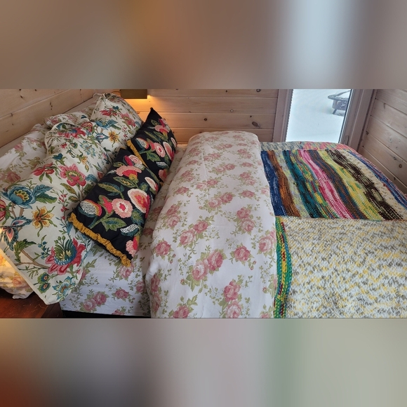 Other - SOLD - VINTAGE Handmade Chenille Knit XL Blanket, Weighted Blanket, Patchwork